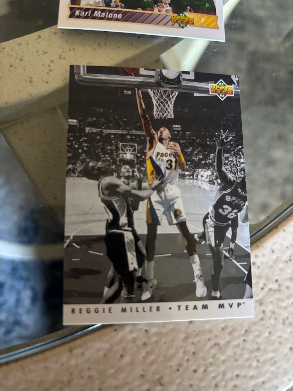 Vintage Basketball Trading Cards - 1992-1993 Fleer Basketball Cards - Picture 4 of 7